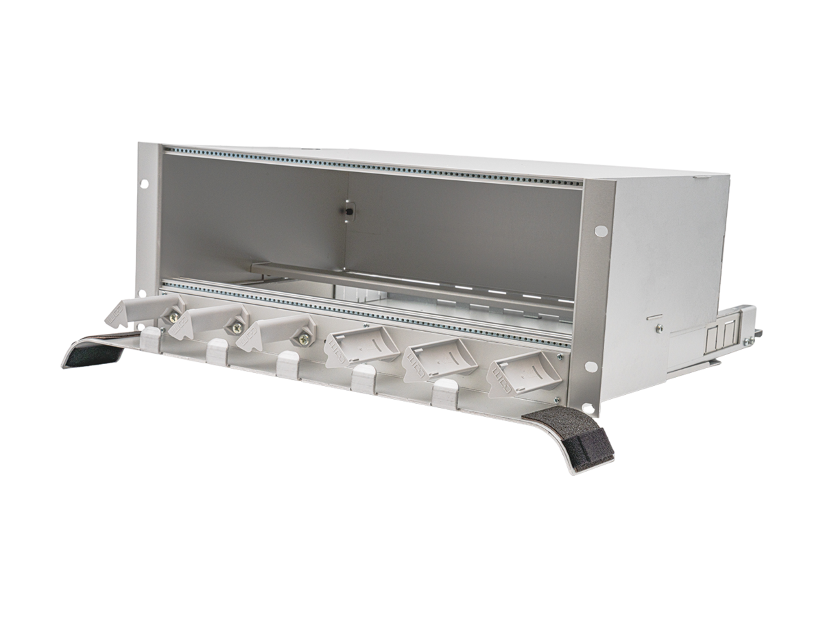 CCM 4HE Baugruppenträger 12x7TE ALU PRO